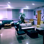 فندق Dora بلاسينثيا