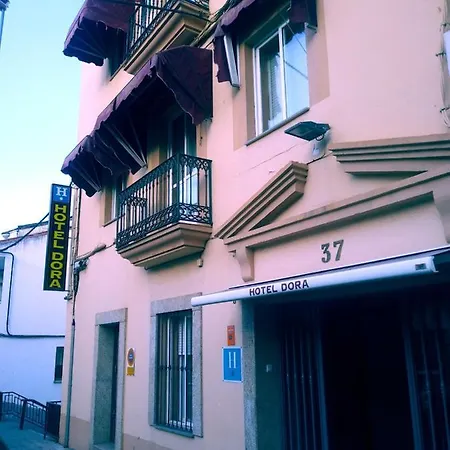 Hotel Dora Plasencia