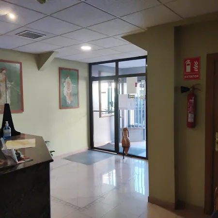 Dora Hotel Plasencia