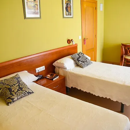 Dora Hotel
